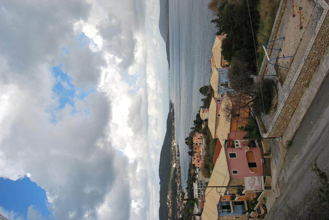 Casa Di Giorgio Apartment Nikiana Bagian luar foto